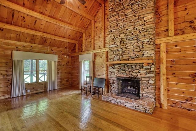 2665 Macedonia Rd, Franklin, GA 30217