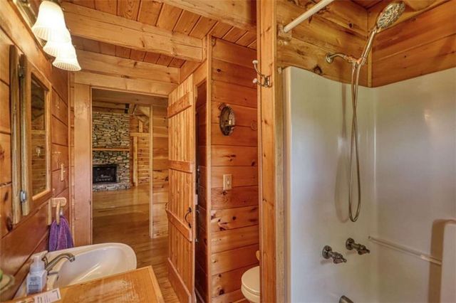 2665 Macedonia Rd, Franklin, GA 30217