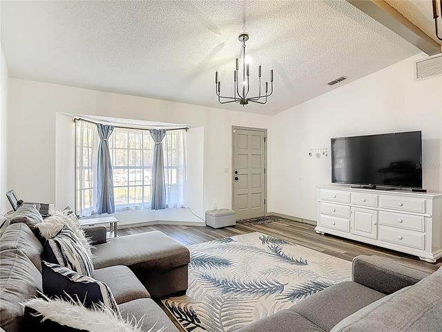 131 E HIGHBANKS ROAD, Debary, FL 32713