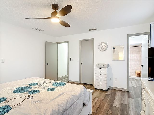 131 E HIGHBANKS ROAD, Debary, FL 32713