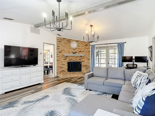 131 E HIGHBANKS ROAD, Debary, FL 32713