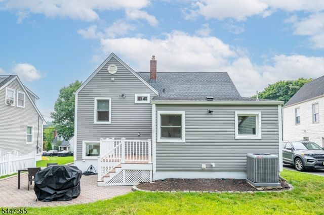 34 Devonshire Rd, Cedar Grove Twp., NJ 07009