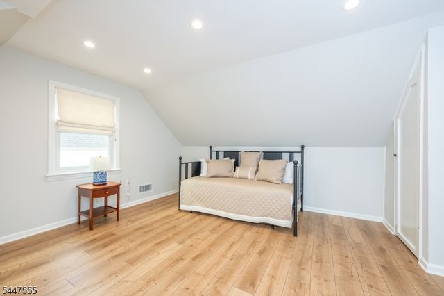 34 Devonshire Rd, Cedar Grove Twp., NJ 07009