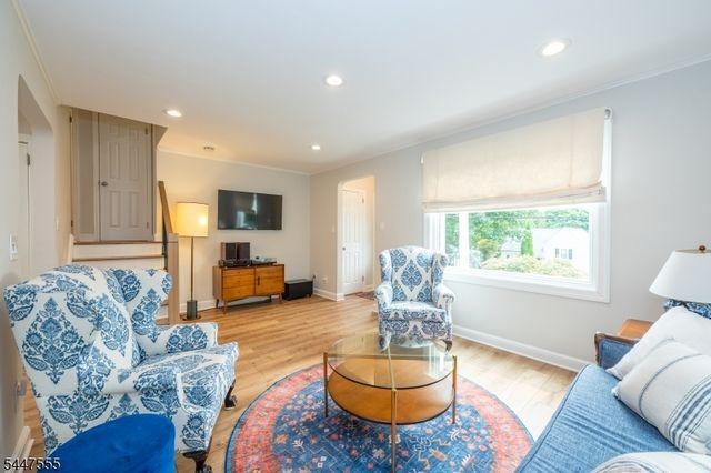 34 Devonshire Rd, Cedar Grove Twp., NJ 07009