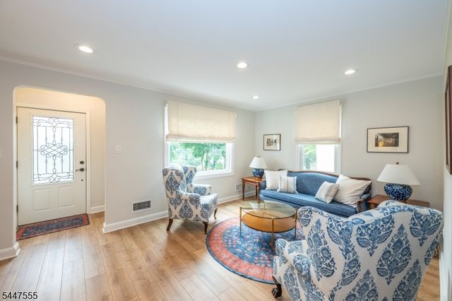 34 Devonshire Rd, Cedar Grove Twp., NJ 07009