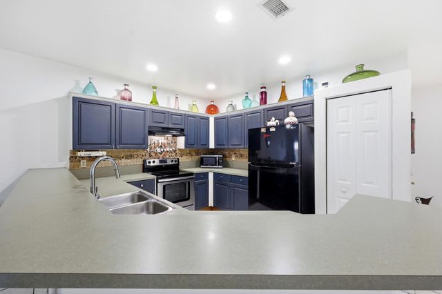 13352 Georgian Court, Wellington, FL 33414