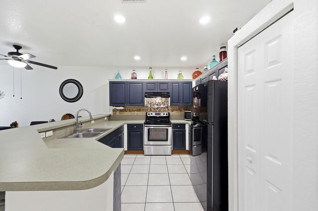 13352 Georgian Court, Wellington, FL 33414