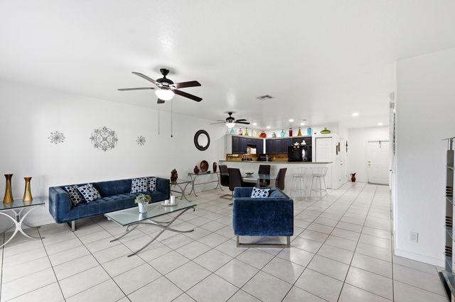13352 Georgian Court, Wellington, FL 33414