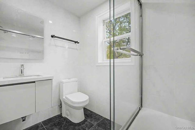 3820 Sedgwick Avenue, Bronx, NY 10463