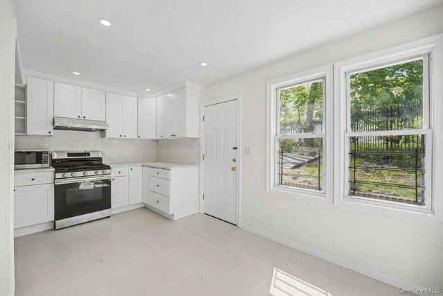 3820 Sedgwick Avenue, Bronx, NY 10463
