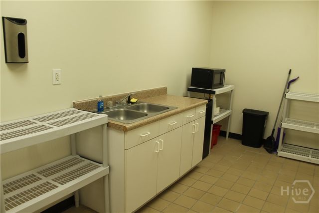 1306 Heidt Avenue C, Savannah, GA 31408