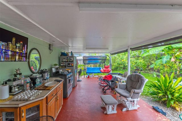 11940 SW 186th Street, Miami, FL 33177