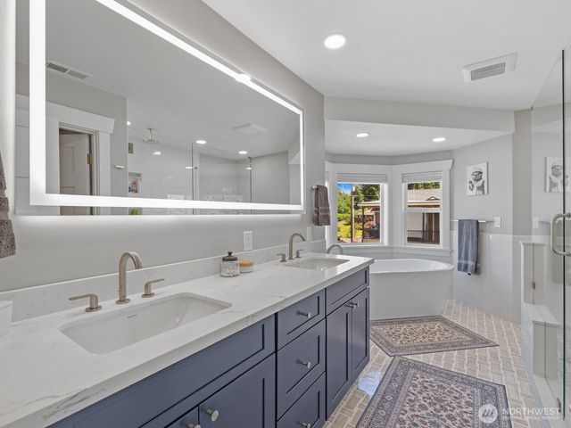 4909 Chinook Drive, Everett, WA 98203
