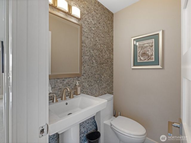 4909 Chinook Drive, Everett, WA 98203