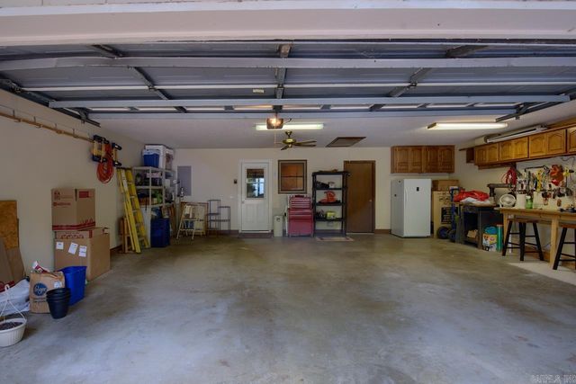 7 Palisandro Drive, Hot Springs Village, AR 71909