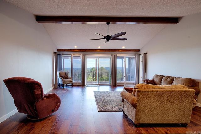 7 Palisandro Drive, Hot Springs Village, AR 71909