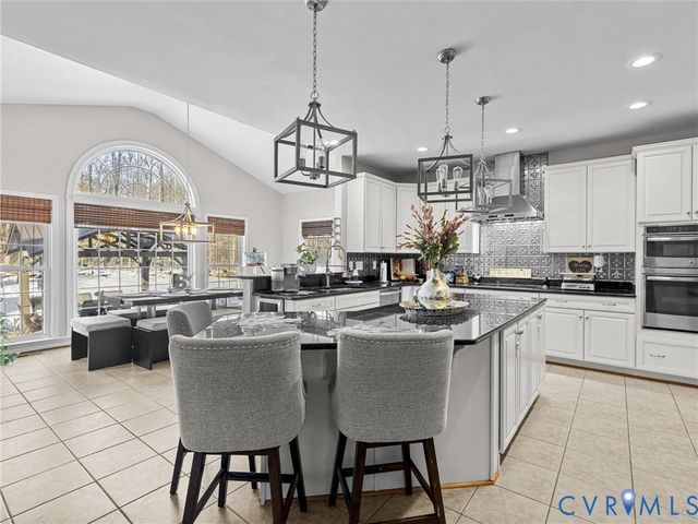 6112 Friesian Ter, Moseley, VA 23120