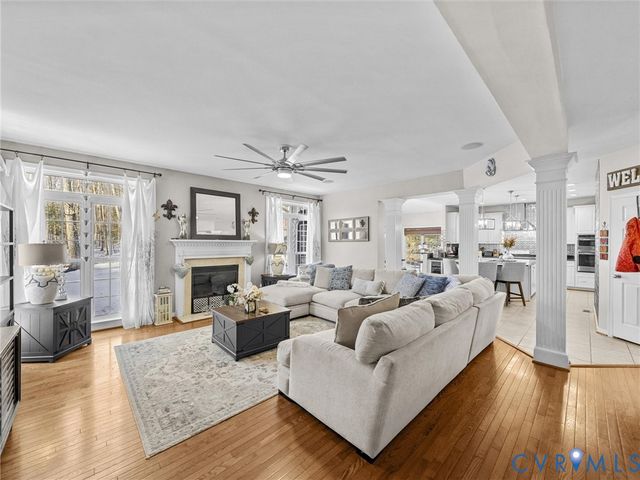 6112 Friesian Ter, Moseley, VA 23120