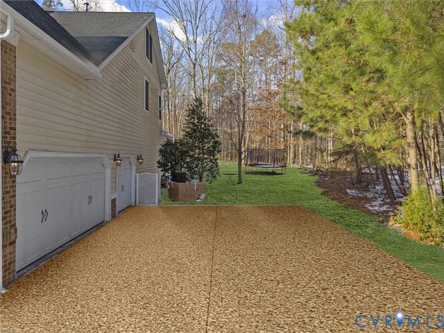 6112 Friesian Ter, Moseley, VA 23120