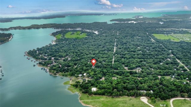 163 Lake Creek Drive, Mabank, TX 75156