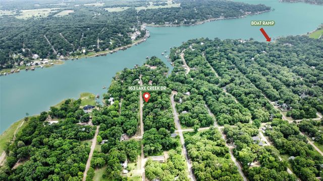 163 Lake Creek Drive, Mabank, TX 75156