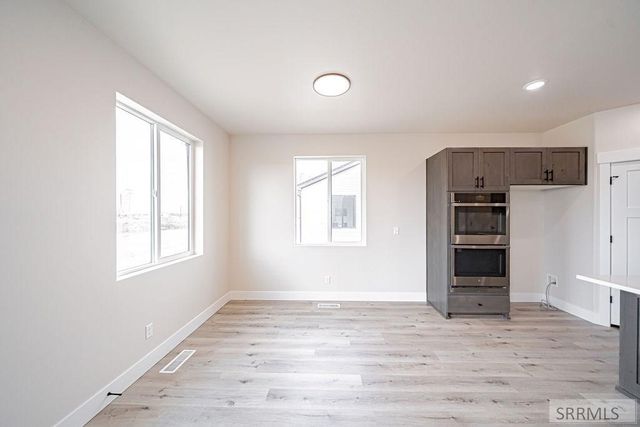 6409 Ender Ln, Idaho Falls, ID 83401