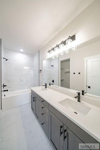 6409 Ender Ln, Idaho Falls, ID 83401