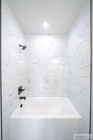 6409 Ender Ln, Idaho Falls, ID 83401