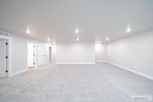 6409 Ender Ln, Idaho Falls, ID 83401