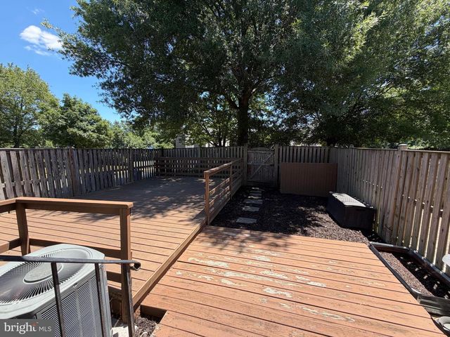 6501 BRICK HEARTH CT, Alexandria, VA 22306