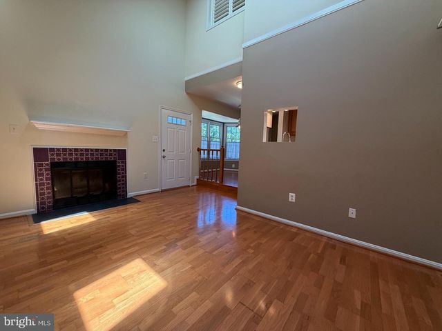 6501 BRICK HEARTH CT, Alexandria, VA 22306