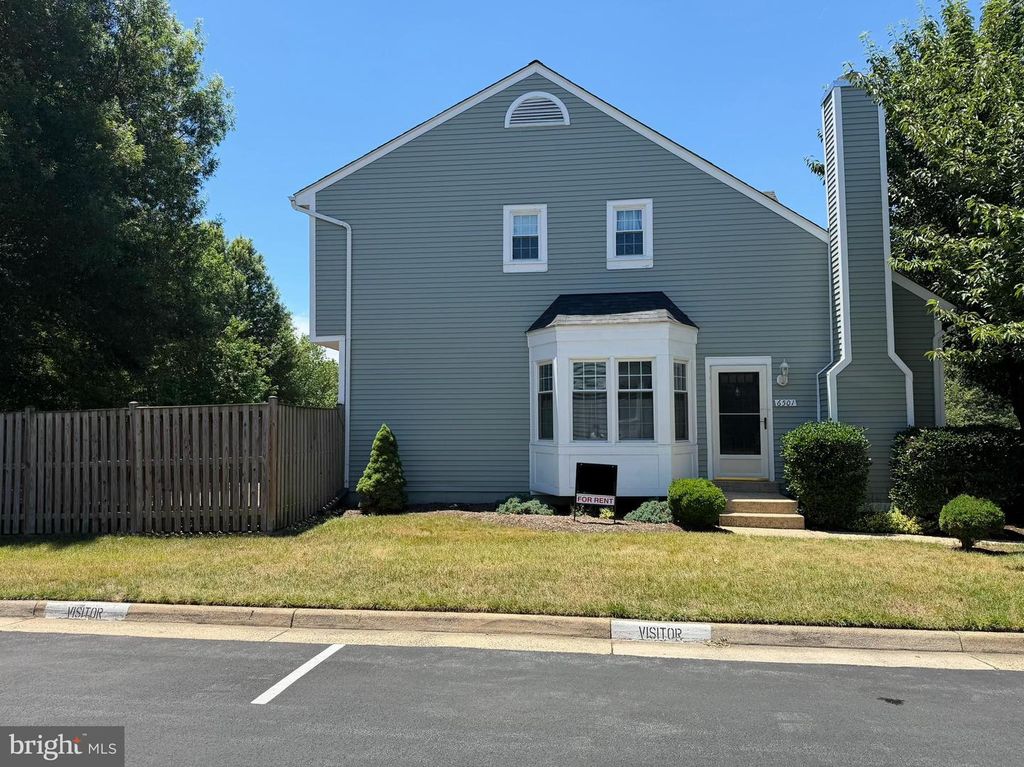 6501 BRICK HEARTH CT, Alexandria, VA 22306