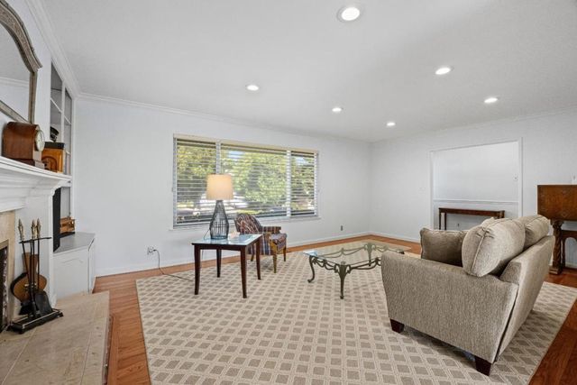 200 Danville Drive, Los Gatos, CA 95032
