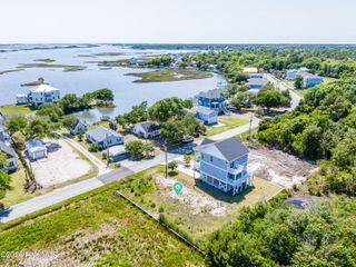 277 Little Kinston Road, Surf City, NC 28445