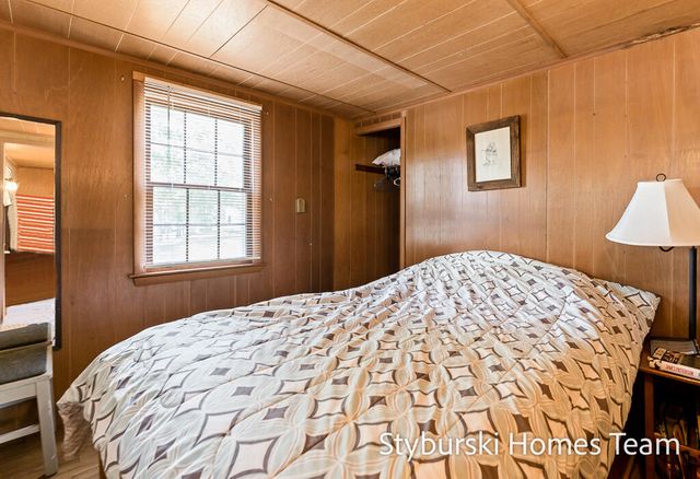 226 N 176th Avenue, Walkerville, MI 49459