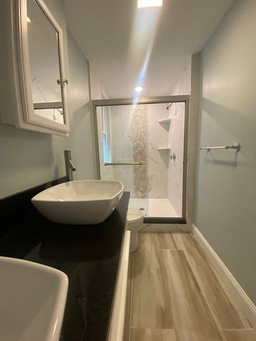 186 Kelton St 1A, Boston, MA 02134
