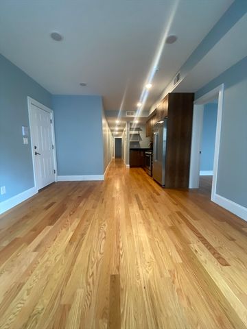 186 Kelton St 1A, Boston, MA 02134