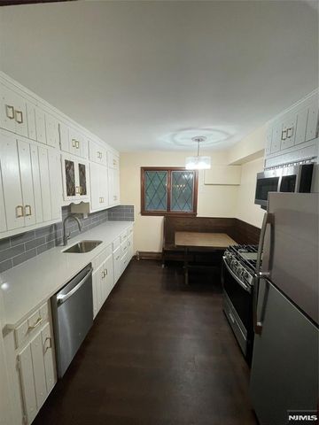55 Garden Avenue 1, Hawthorne, NJ 07506