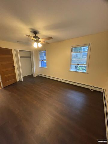 55 Garden Avenue 1, Hawthorne, NJ 07506