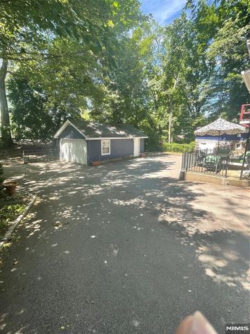 55 Garden Avenue 1, Hawthorne, NJ 07506