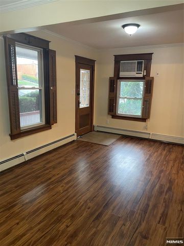 55 Garden Avenue 1, Hawthorne, NJ 07506
