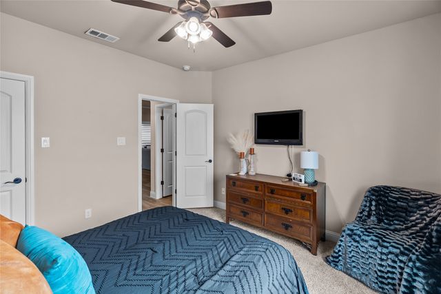 222 Rees Avenue, Godley, TX 76044