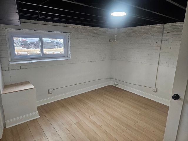 6125 W Newport Avenue, Chicago, IL 60634