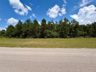 16270 Ridge Oak Road, Willis, TX 77378