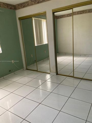 1530 SW 2nd St 103, Miami, FL 33135