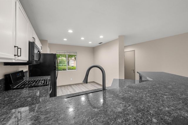 4380 Pinckney Way, Mather, CA 95655