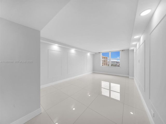 301 174th St 2004, Sunny Isles Beach, FL 33160