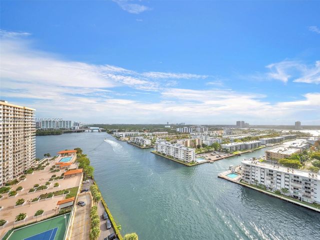 301 174th St 2004, Sunny Isles Beach, FL 33160