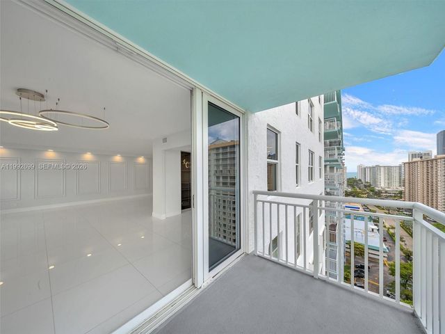 301 174th St 2004, Sunny Isles Beach, FL 33160