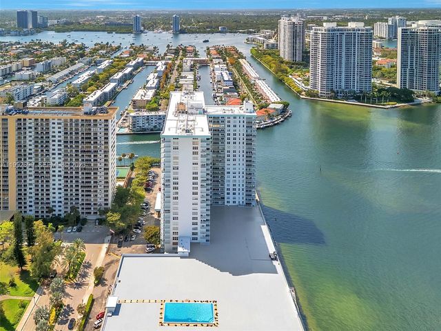 301 174th St 2004, Sunny Isles Beach, FL 33160